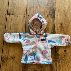 Patagonia Synchilla for 3-6 months.